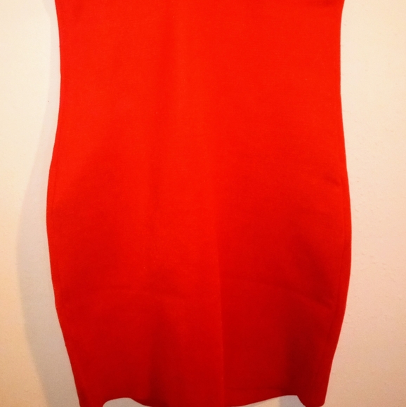 MODISH DRESS - Picture 5 of 5